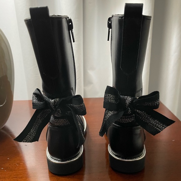 Olive & Edie Tasha Boots - Picture 4 of 8